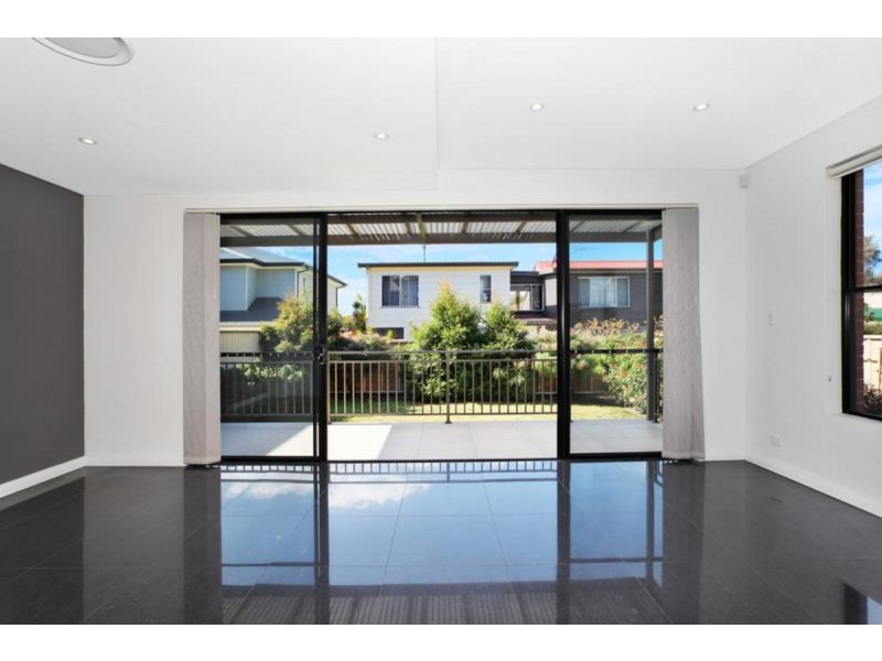 18 Abbey Lane, North Parramatta NSW 2151